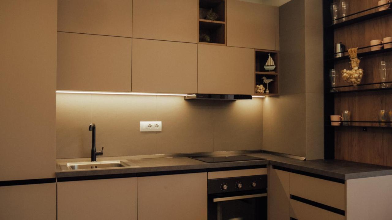 Newly Renovated Apartment Tirana Exterior foto