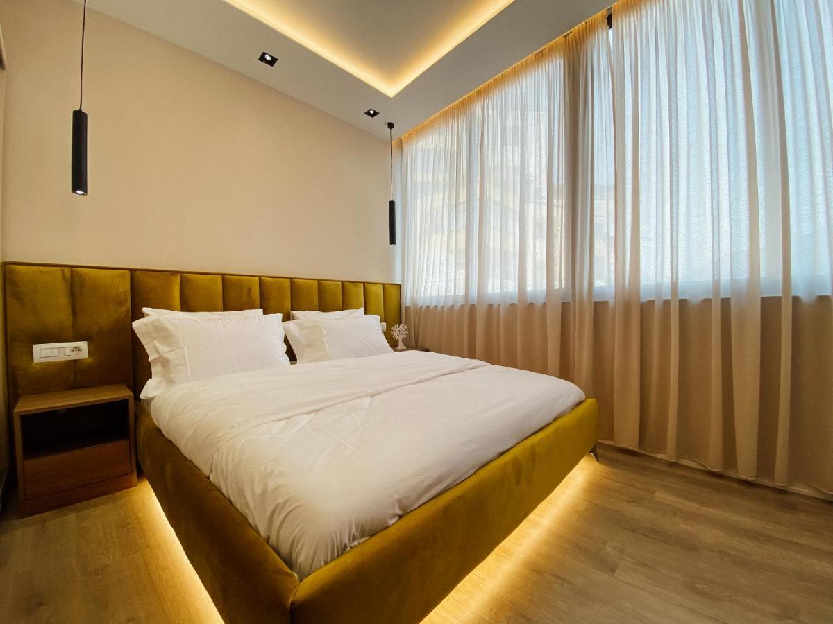 Newly Renovated Apartment Tirana Exterior foto